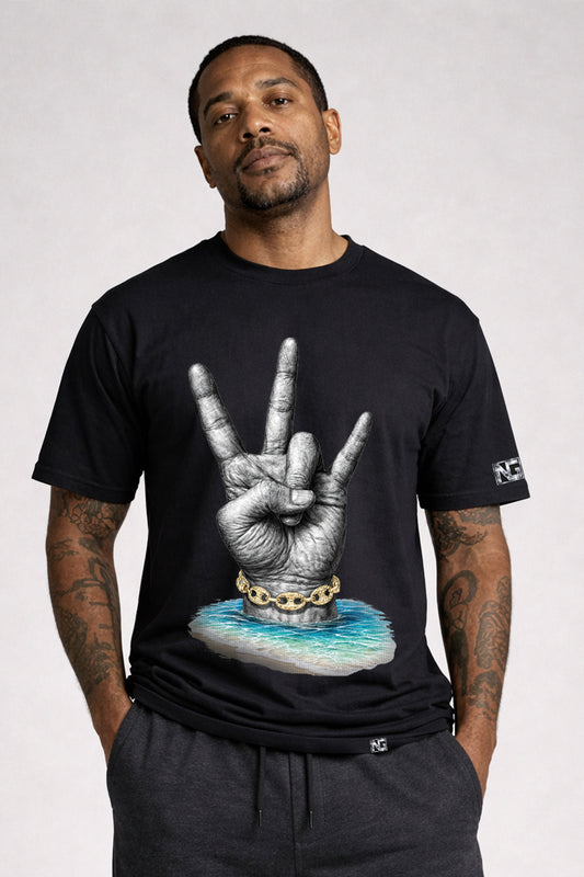 VI Sign Black
